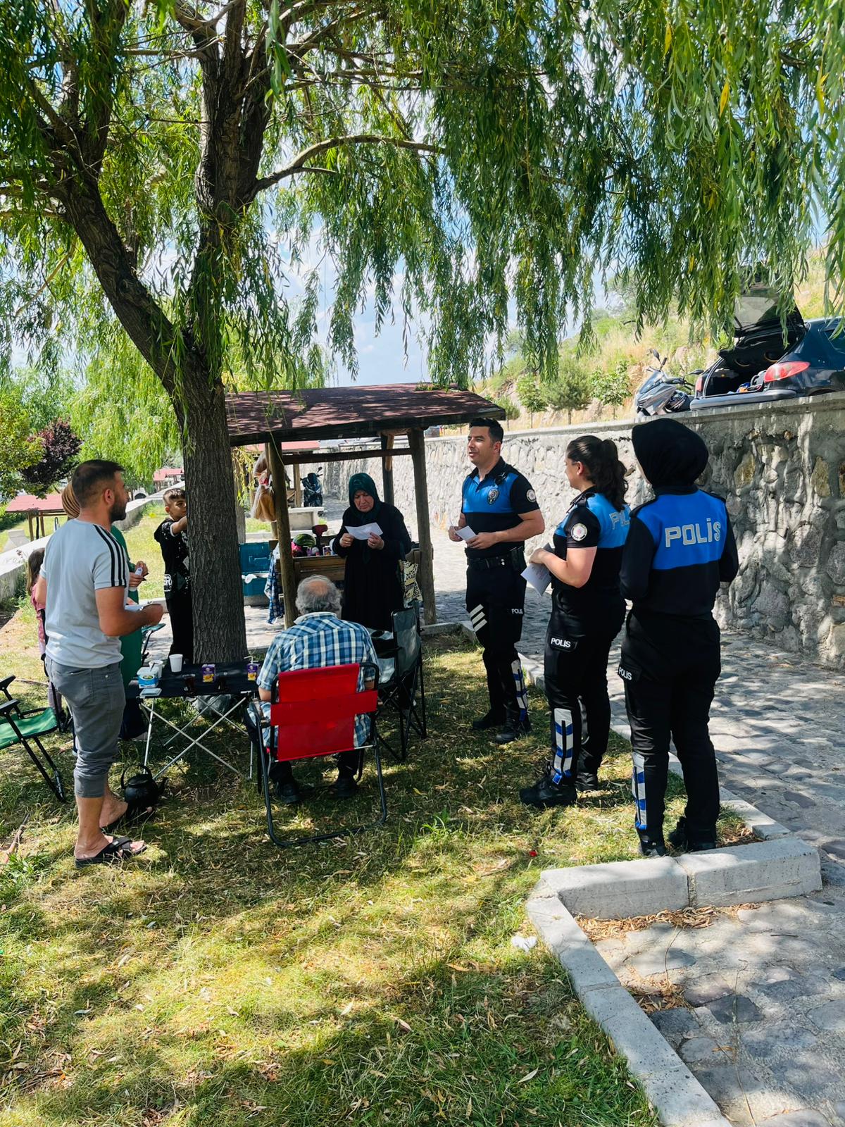 Afyonkarahisar Emniyeti'nden Orman Yangınlarına Karşı Bilinçlendirme Çalışması