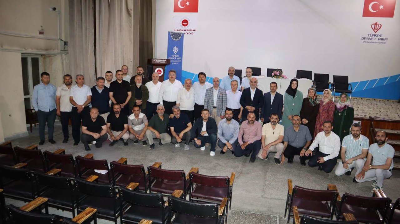 Afyonkarahisar'da Ezanı Güzel Okuma Ve Etkili Hutbe Sunumu Yarışmaları Tamamlandı!