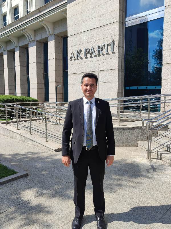 AK Parti Afyonkarahisar İl Başkanlığına Sürpriz Aday:  Mustafa Özer!