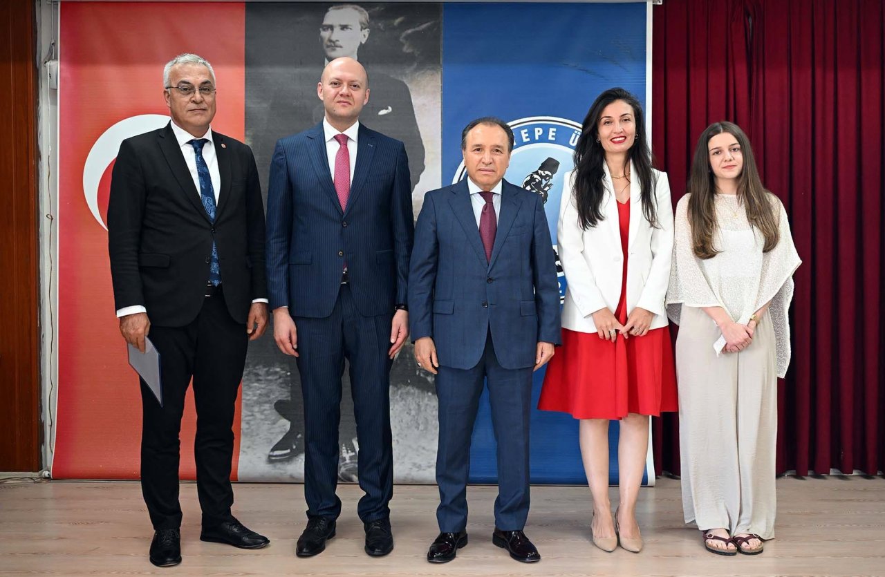 AKÜ, Hırvatistan'dan Gelen Türkoloji Öğrencilerine Kapılarını Açtı!