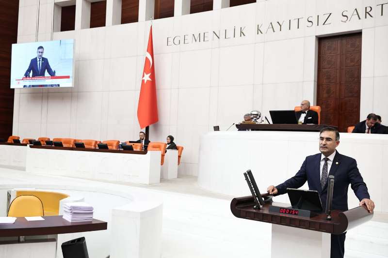 "Askeri Hekimlik Kaldırılmadı, Mezun Sayısı Arttı"