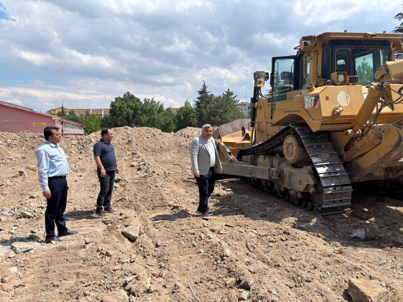 Kâmil Miras Anadolu Lisesi'nde Yoğun Mesai! Miraç Sünnetci Çalışmaları Yerinde İnceledi
