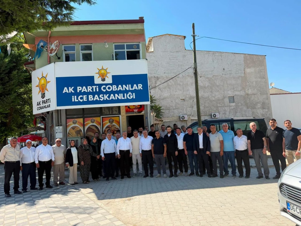 Milletvekili Yurdunuseven Çobanlar'da Teşkilatla Buluştu! İlçenin Geleceği Masaya Yatırıldı