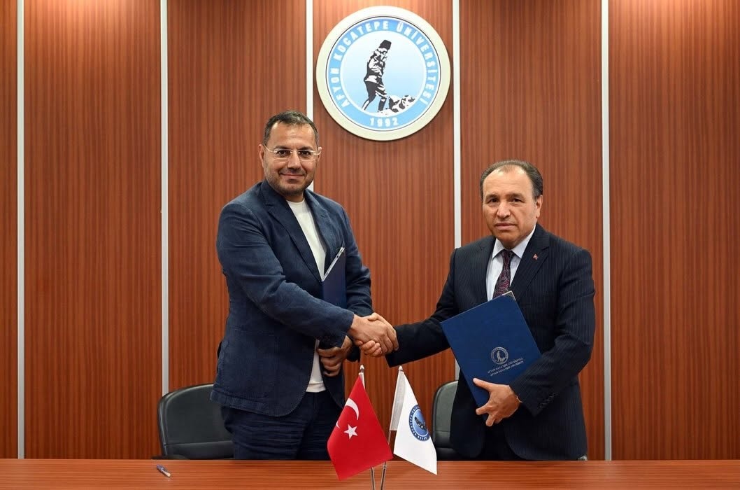 MÜSİAD'dan Stratejik Hamle! AKÜ ile MUSFAR Otomotiv Arasında Ar-Ge ve Savunma Sanayi İş Birliği