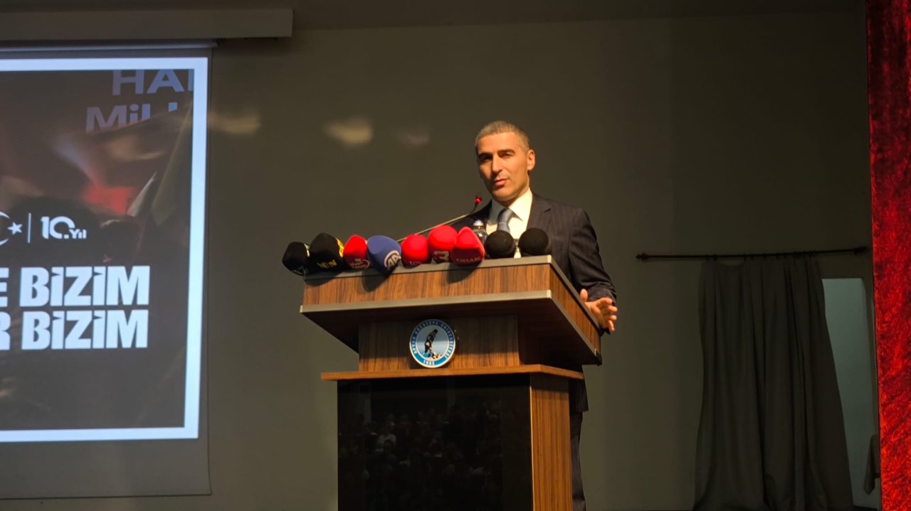 AKÜ’de 15 Temmuz Paneli: “İhanetin Kronolojisi ve Diriliş Ruhu” Temalı Konferans Düzenlendi