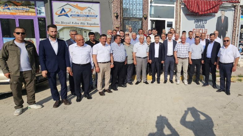 Ak Parti Vekilleri İlçeleri Tek Tek Ziyaret Etti