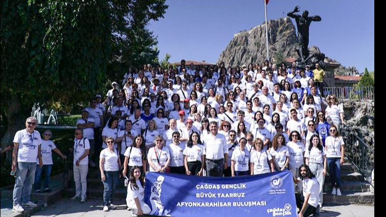 ÇYDD 4. Geleneksel Büyük Taarruz Afyonkarahisar Buluşması Gençlerin Katılımıyla Gerçekleştirildi