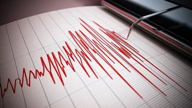 Son Dakika: Kütahya'da 5.5 Büyüklüğünde Deprem! İstanbul, Bursa ve İzmir’de Hissedildi