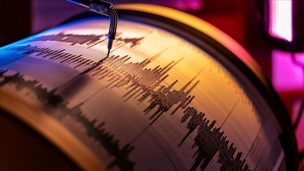 Sındırgı’da Artçılar Bitmiyor! 4.2 ile Bir Kez Daha Sallandı