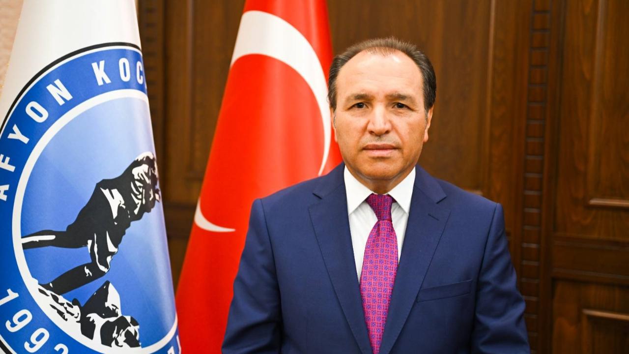 "Bize Düşen Cumhuriyetimizi Çağın Gereklerine Uygun Biçimde Geliştirmektir"