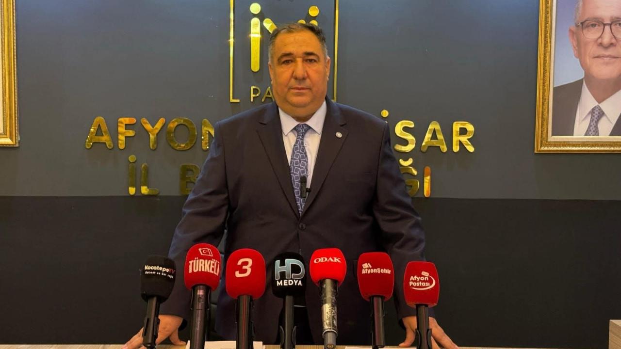 Mısırlıoğlu'ndan Atatürk'ü Anma Mesajı: "Cumhuriyetin Yılmaz Bekçileriyiz"