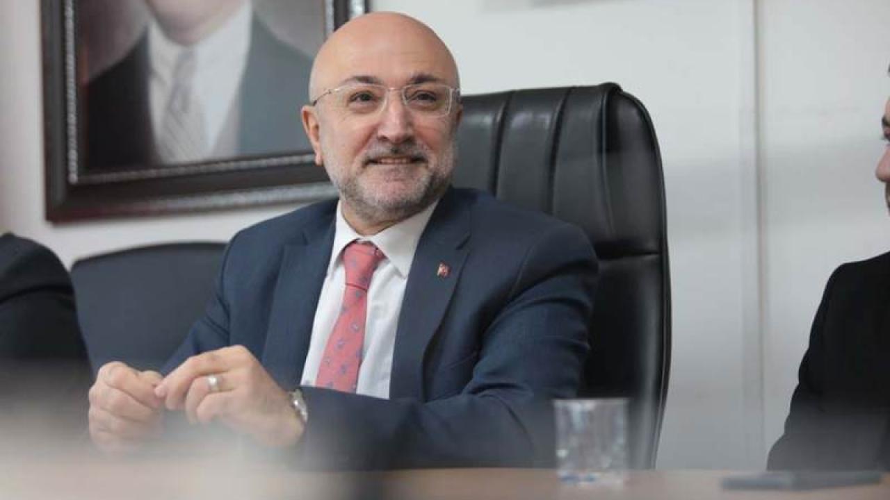“Öğretmenler, Toplumumuzun Geleceğini Mayalayan İrfan Ustalarıdır”