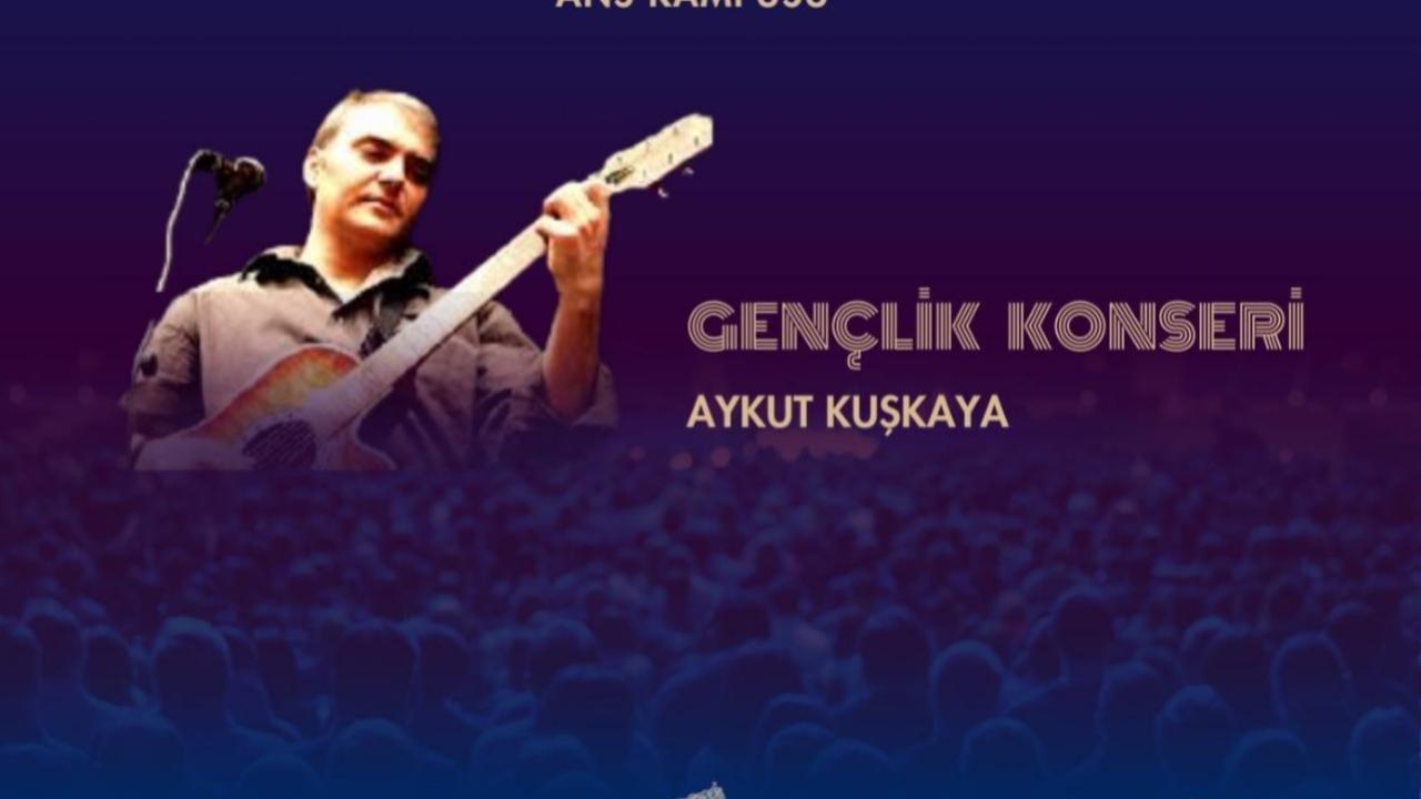 Afyonkarahisar Gençlik ve Spor İl Müdürlüğü tarafından Afyonkarahisar Yurtları bünyesinde hayata geçirilen "Genç Takım" projesinin tanıtım programı ve gençlik konseri düzenlenecek.