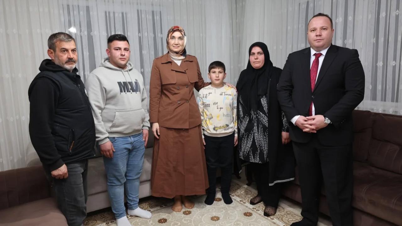 Vali Yiğitbaşı’ndan Şuhut’ta Malul Gazi ve Ailesine Ziyaret