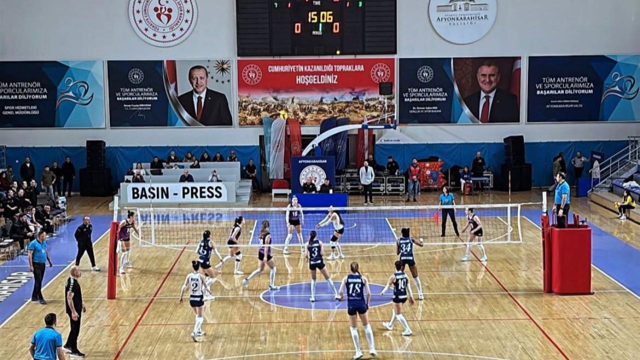 Tribün olaylarının gölgesinde Afyon Yüntaş’tan 3-1’lik galibiyet