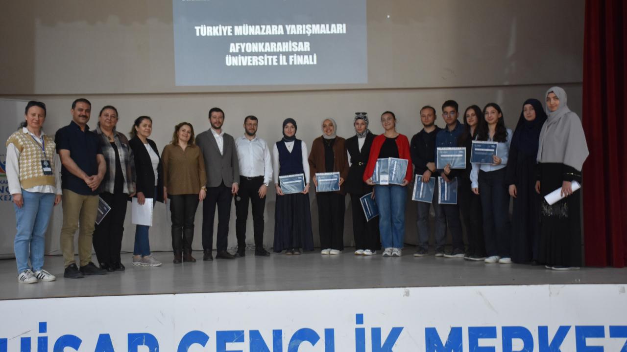 Afyonkarahisar’da Münazara Ligi İl Finali Tamamlandı