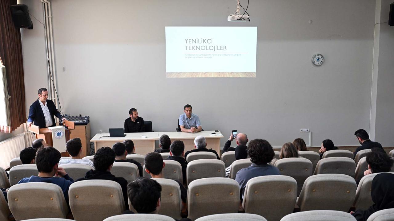 AKÜ’de Liseli Öğrencilere “Yenilikçi Teknolojiler” Anlatıldı