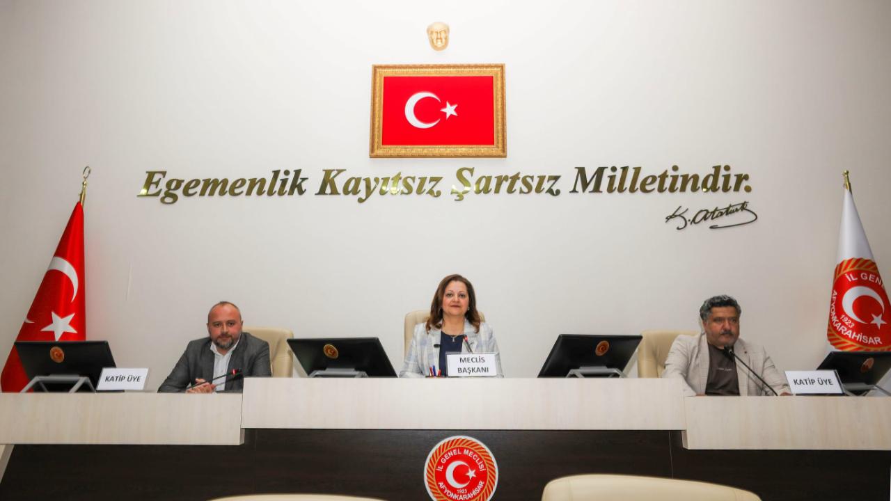 Başkan Köksal Çevre Hizmetleri Birliği Başkanı Seçildi