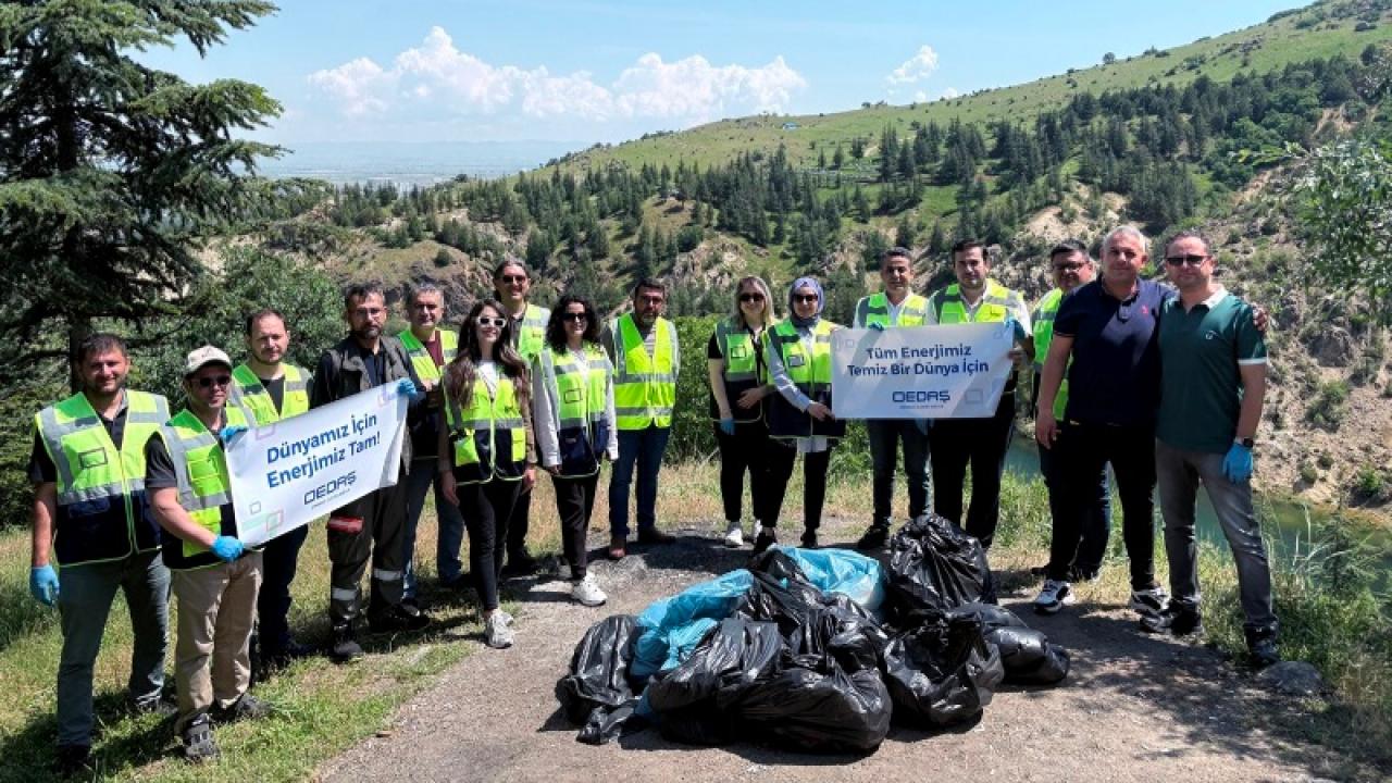 132 Gönüllü Çalışan 182 Poşet Çöp Topladı