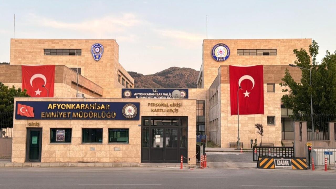 Afyonkarahisar Merkezli Sahte Araç İlan Çetesi Çökertildi!