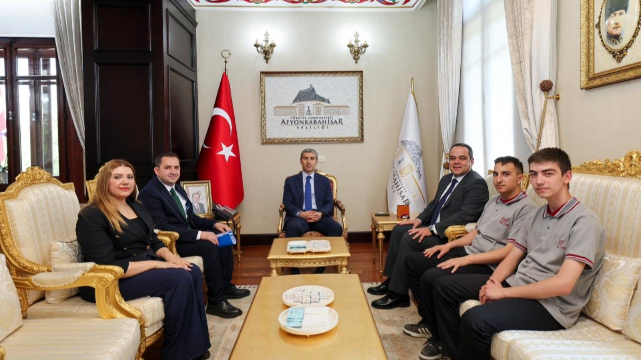 Afyonkarahisar RSP Teknik Koleji’nden Türkiye Entelektüel Oyunları Başarısı