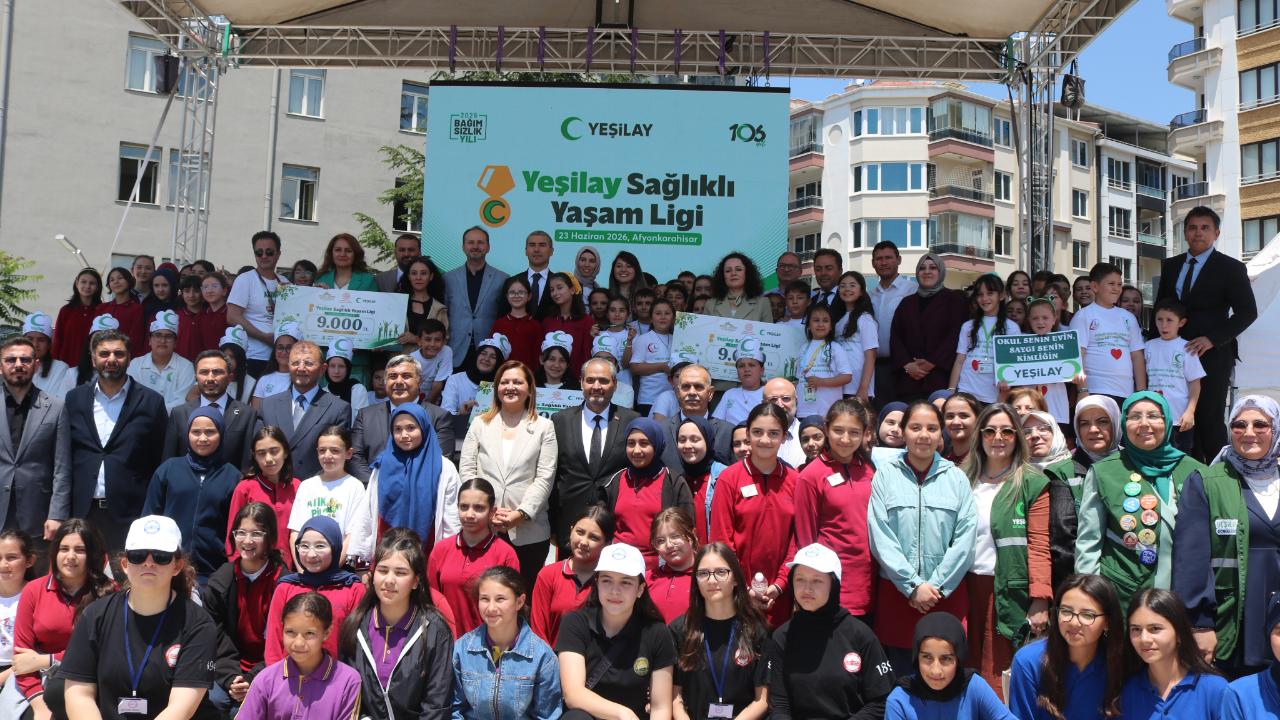 Afyonkarahisar’da Sağlıklı Yaşam Ligi Coşkusu: Şampiyonlar Ödüllerini Aldı