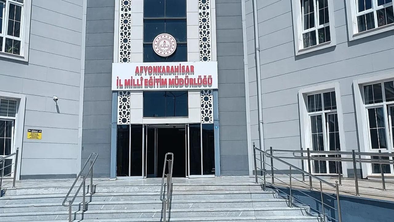 Afyonkarahisar’ın Eğitim Verileri Açıklandı: 146 Bin Öğrenci, 10 Bini Aşan Öğretmen Kadrosu