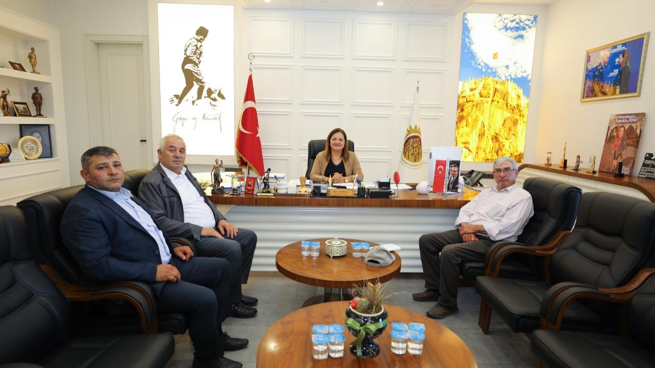 Başkan Köksal, Ziraat Odası Başkanlarıyla Tarım Ve Üretimi Görüştü