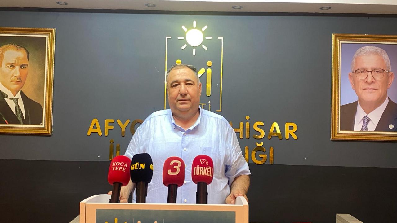 Başkan Mısırlıoğlu’ndan Fuar Eleştirisi: "Gerçek Sorunlar Halının Altına Süpürüldü!"