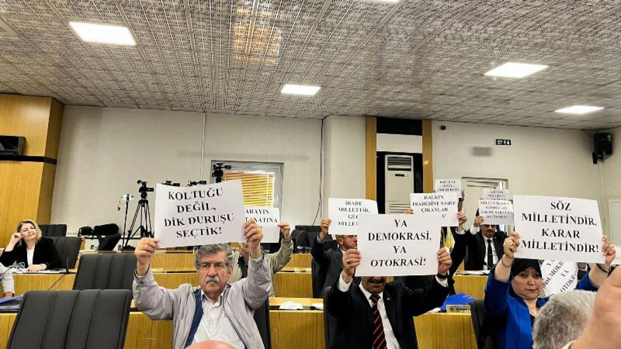Belediye Meclisinde Gerginlik