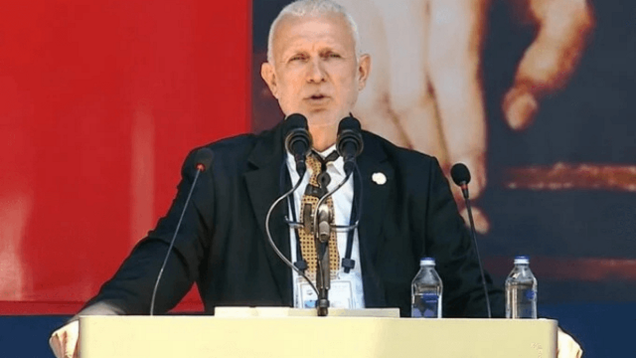 “Bizi de Sevseydiniz Aziz Bey”