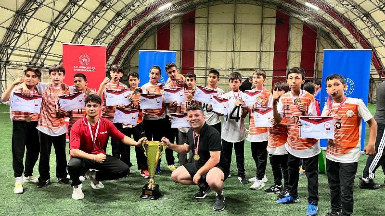 Hacı Bayram Veli Spor Ortaokulu Namağlup Türkiye Şampiyonu!