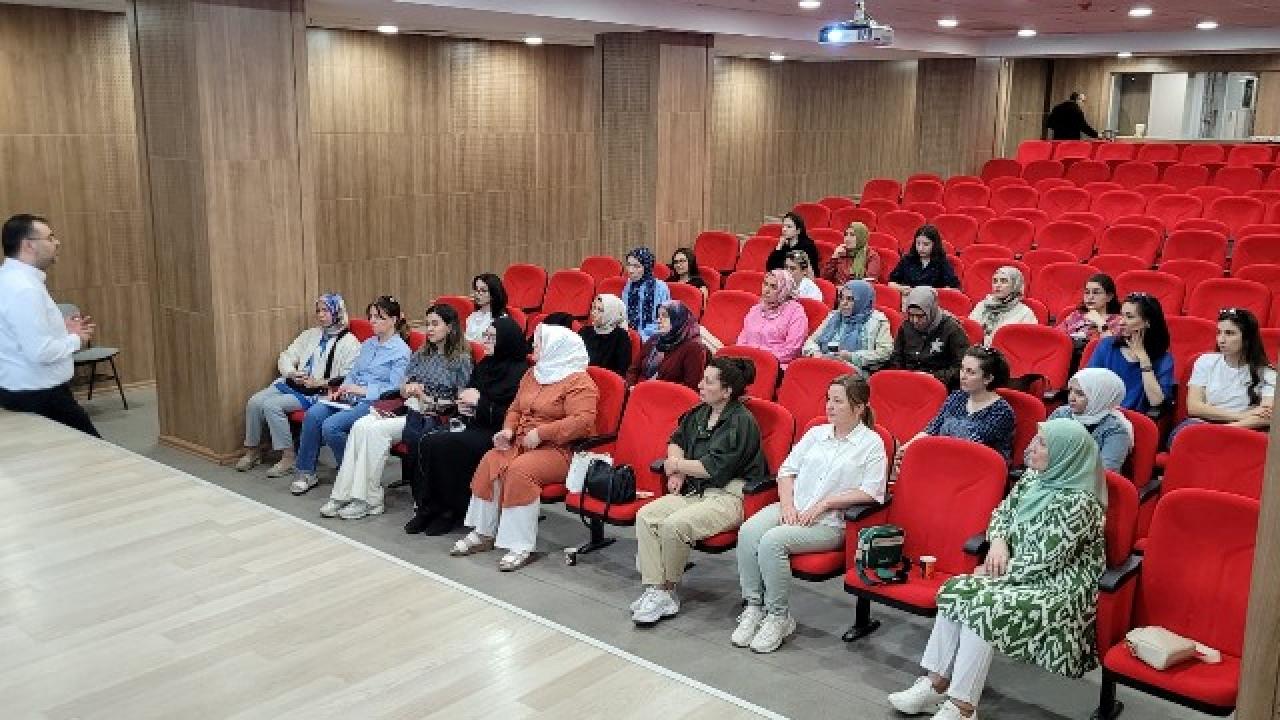 “Her Gebeye Bir Ebe” Projesi Afyonkarahisar’da Baş