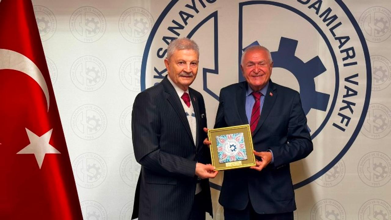 İsmet Attila’dan TÜSİAV’a Nezaket Ziyareti