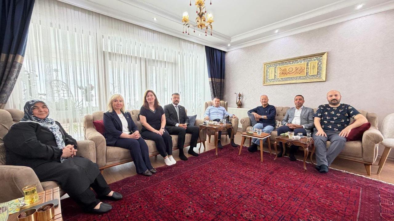 MHP Afyonkarahisar Teşkilatından Milletvekili Mehmet Taytak’a “Hac Ziyareti”