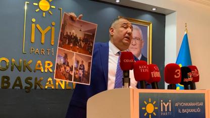 Mısırlıoğlu’ndan 'Kul Hakkı' Çıkışı:"Poz Verip Çocukları Malzeme Yaptınız”