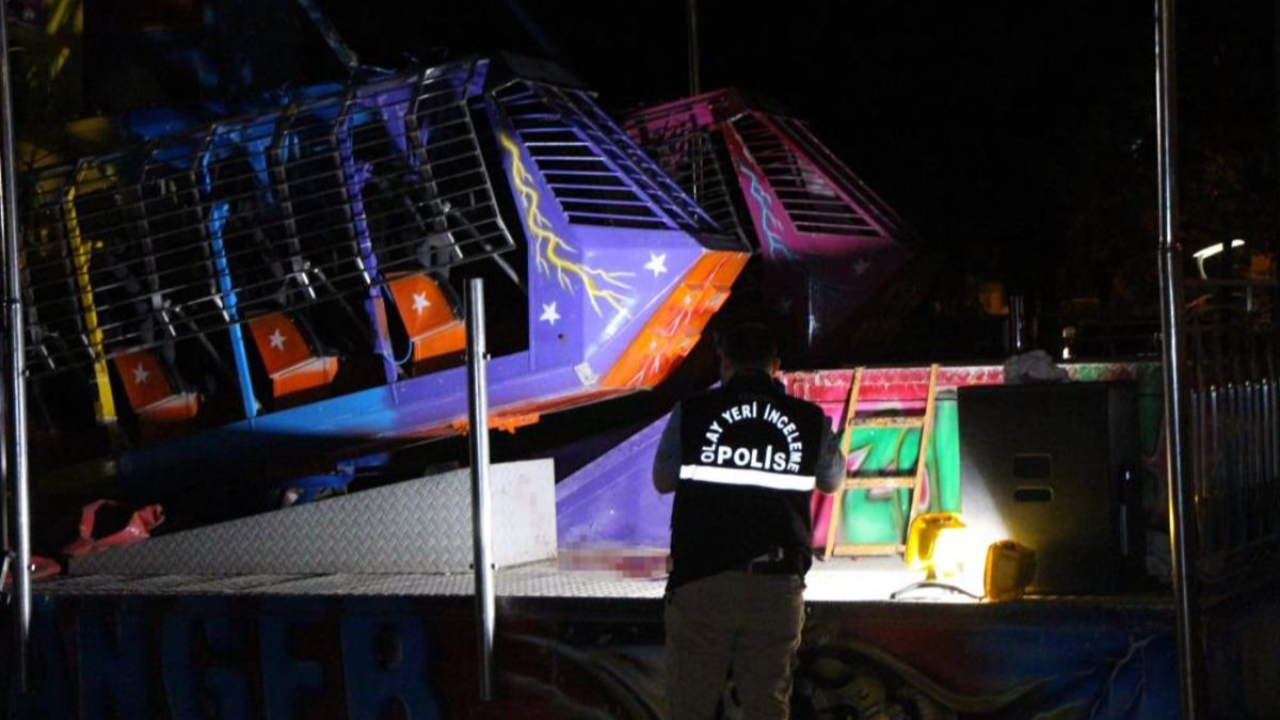 Lunaparkta Feci Kaza: 20 Yaşındaki Genç Hayatını Kaybetti