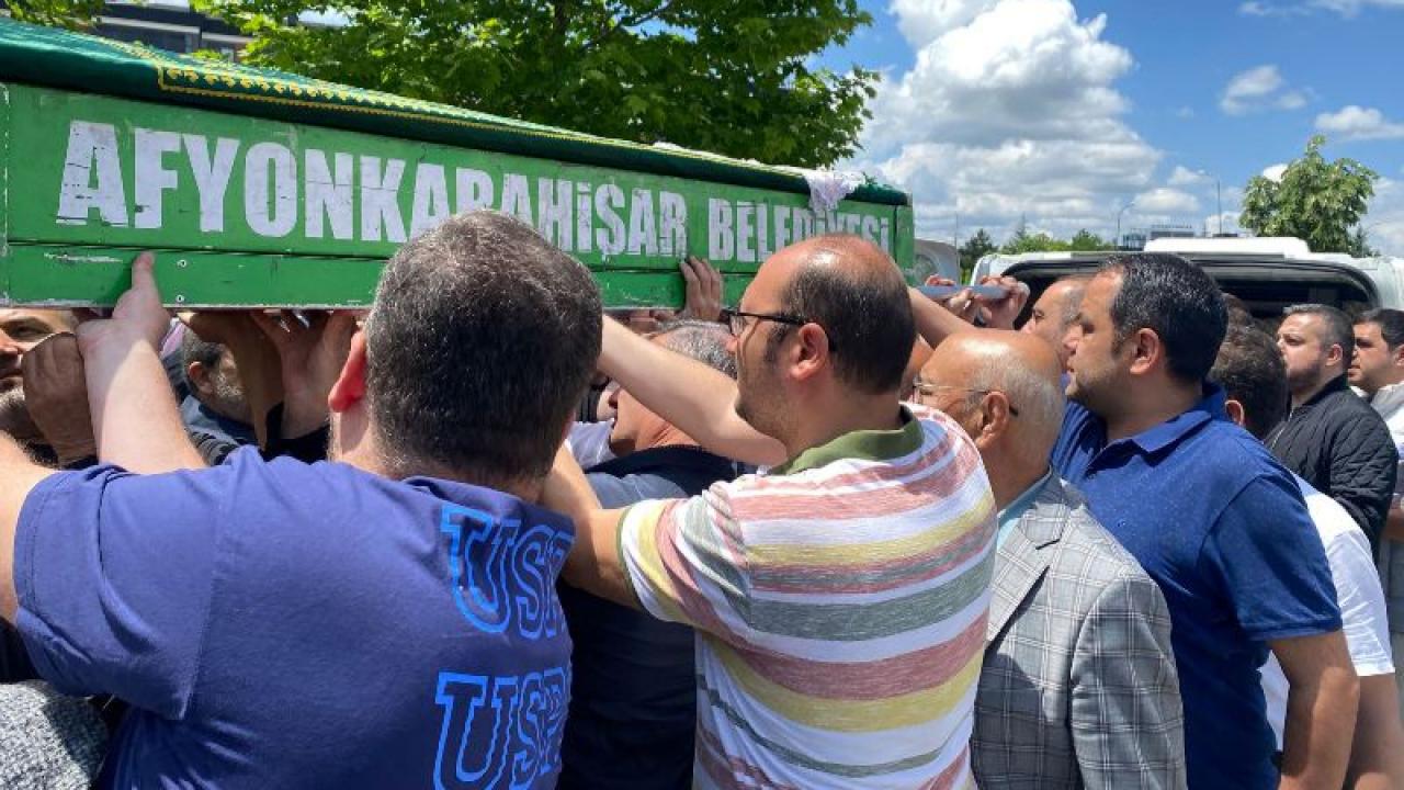 Şenel Göbel Son Yolculuğuna Uğurlandı