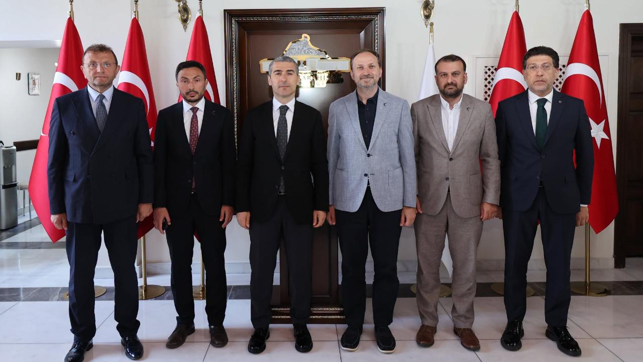 Yeşilay Genel Başkanı Mehmet Dinç’ten Afyonkarahisar Valisi Aktaş’a Ziyaret