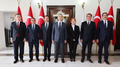 Afyonkarahisar'da Yeni Dönem Başlıyor! Vali Aktaş Yeni Atanan Kaymakamları Kabul Etti
