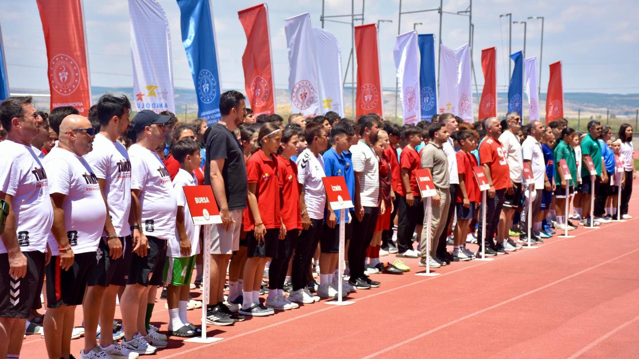 ANALİG Yıldızlar Futbol 1. Etap Müsabakaları Afyon'da Başladı