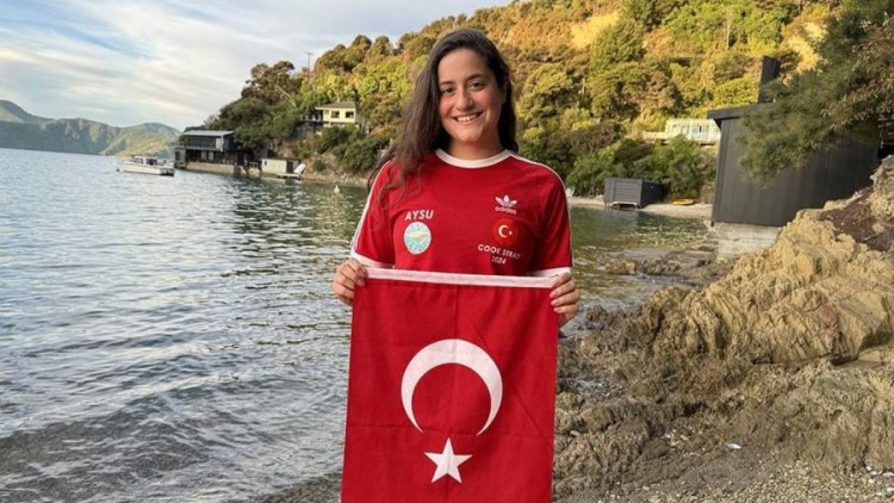 Aysu Türkoğlu'ndan Tarihi Başarı!