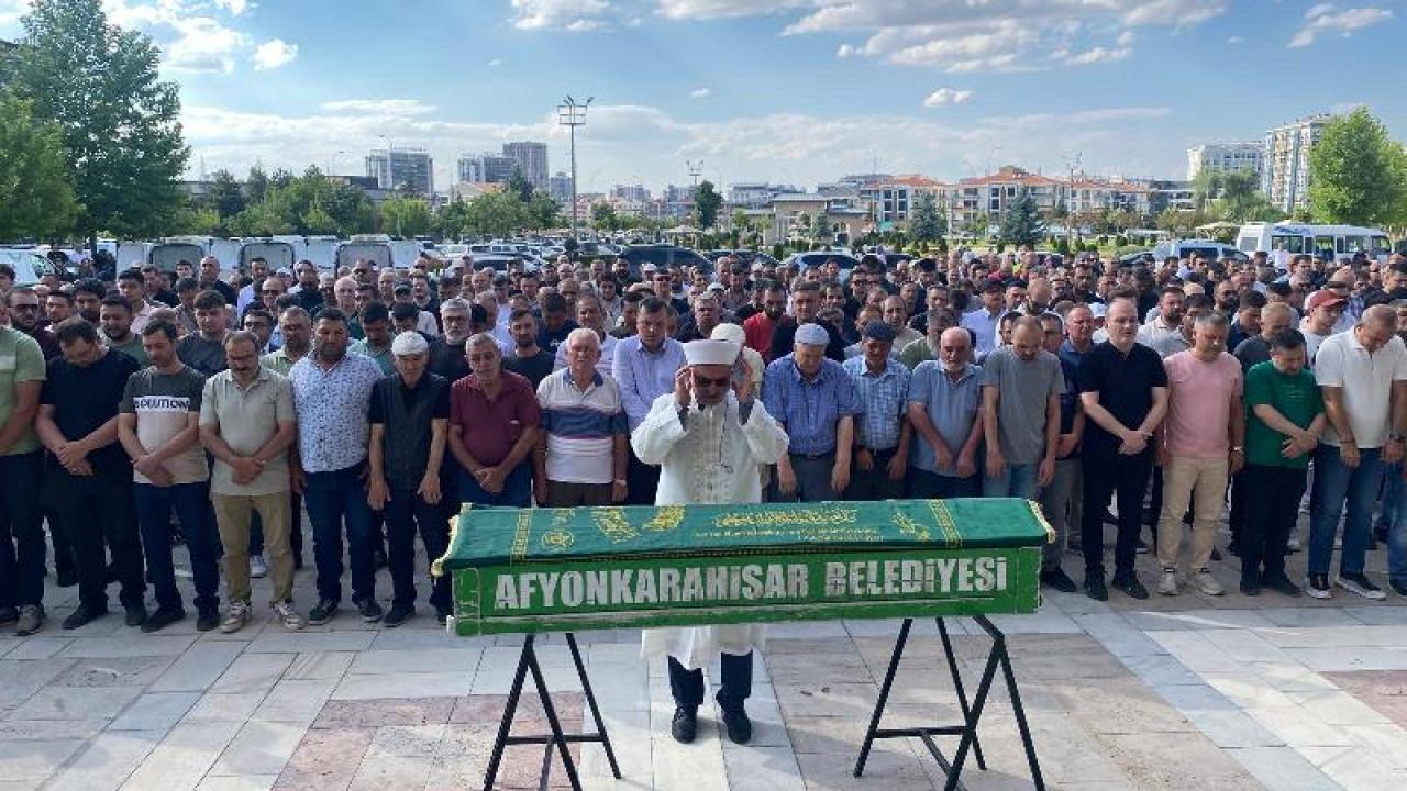Emekli Öğretmen Abdullah Balık Son Yolculuğuna Uğurlandı