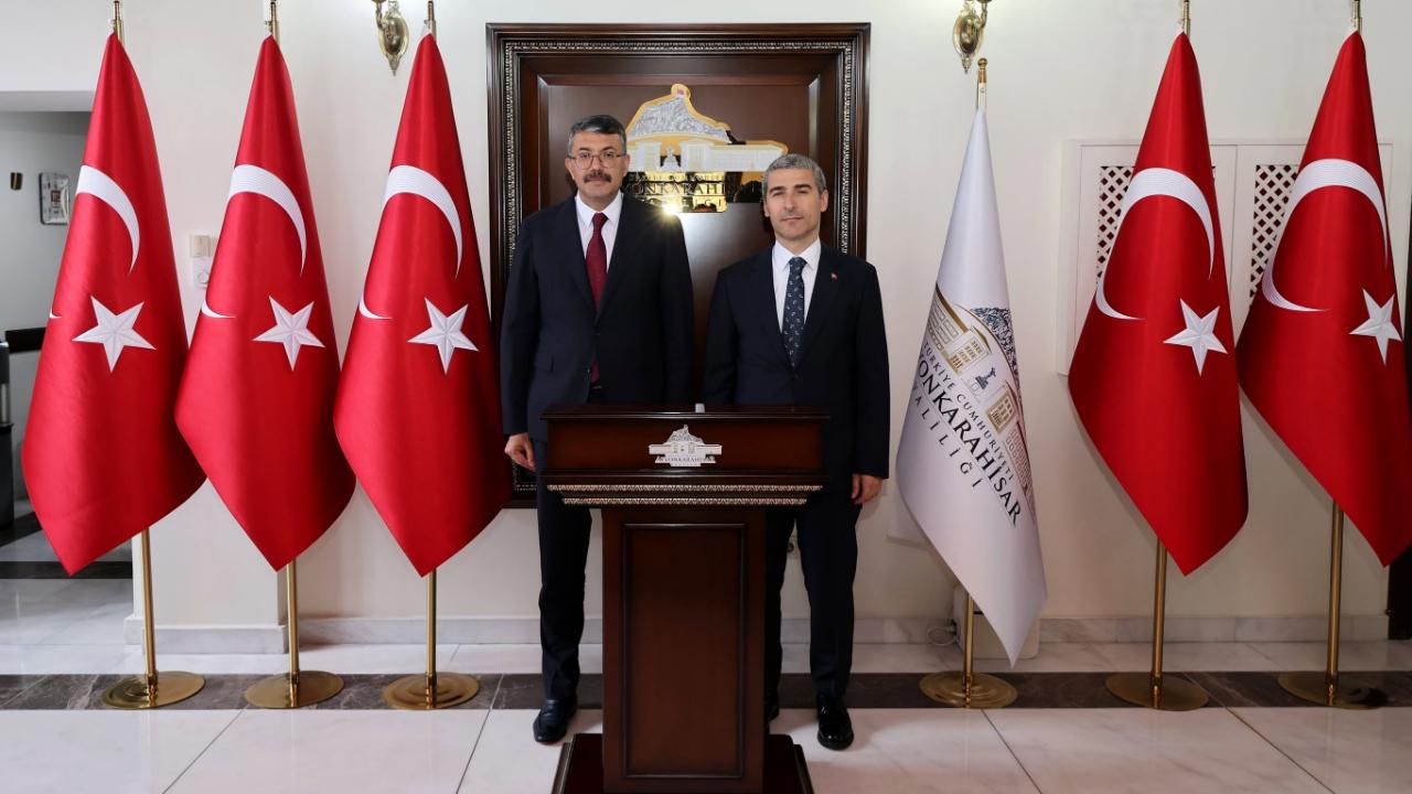 İçişleri Bakan Yardımcısı Ali Çelik’ten Afyonkarahisar Valisi Aktaş’a Ziyaret