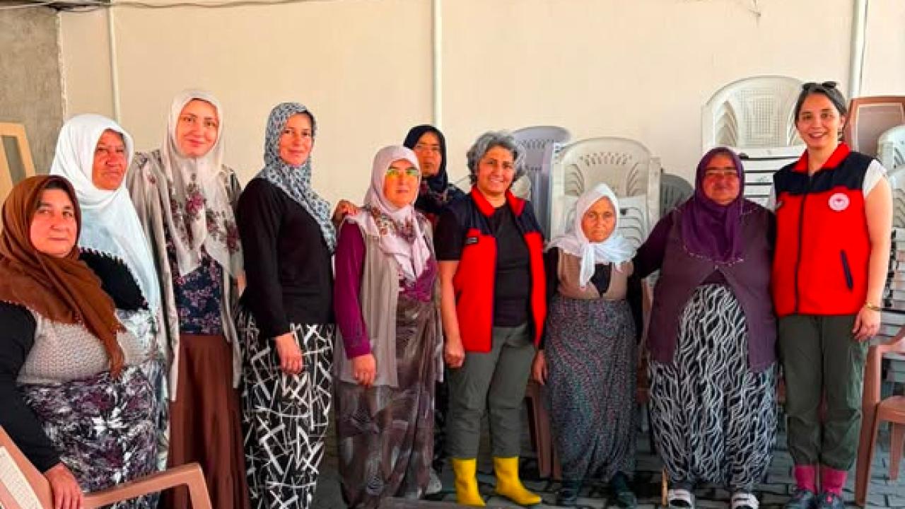 İhsaniyeli Kadın Çiftçilere "Çiğ Süt Kalitesi" Eğitimi