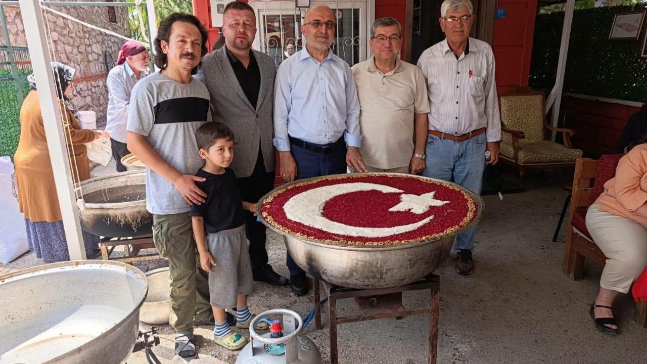 İl Müftüsü Lütfü İmamoğlu Cuma Namazı Sonrası Vatandaşlarla Buluştu