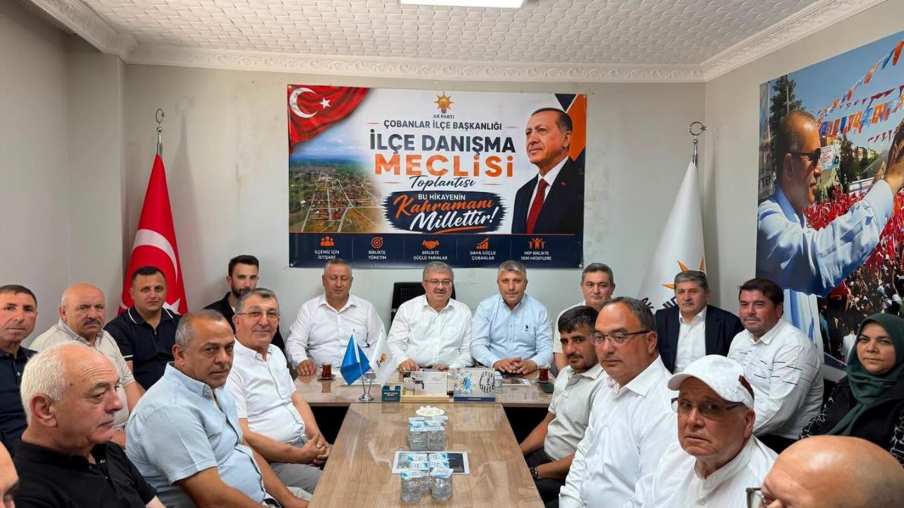 Milletvekili Yurdunuseven Çobanlar'da Teşkilatla Buluştu! İlçenin Geleceği Masaya Yatırıldı