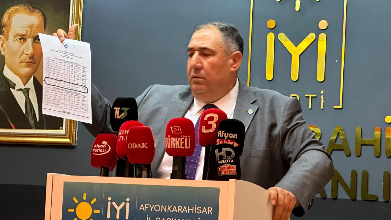 Mısırlıoğlu: "Gençler İş Umudunu Başka Şehirlerde Arıyor"