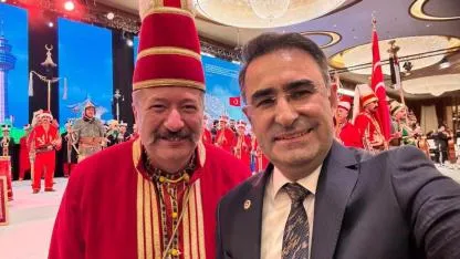 NATO Zirvesi'nde Afyonkarahisar Gururu: Mehteran Birliği'ne Albay Deniz Ergün Liderlik Etti