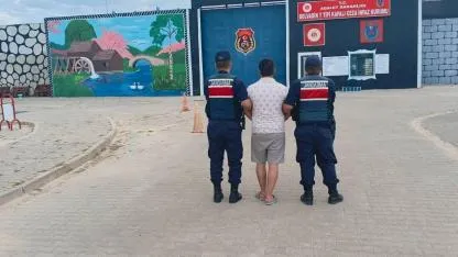 Afyonkarahisar'da Jandarmadan Suçlulara Geçit Yok: Bir Haftada 46 Aranan Şahıs Yakalandı